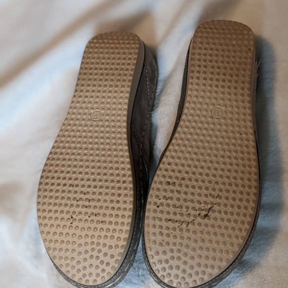 Good Choice size 37 (6) slides - Picture 3 of 3